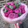 Букет из кустовых пионовидных роз "Яркое безумие"